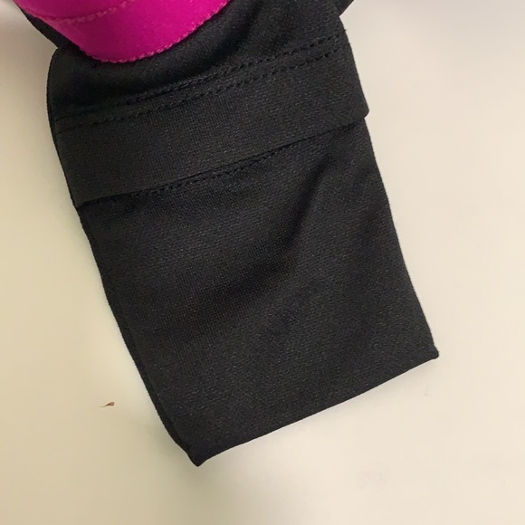 GapFit Running Shorts, Multi Floral Print, 3” Inseam - Picture 9 of 16